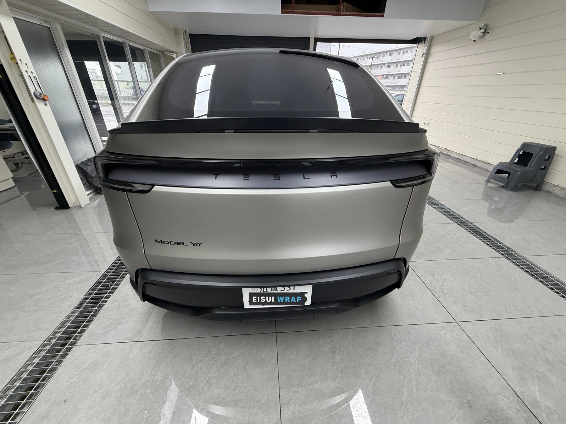 Tesla Model Y L コズミックシルバー 透明マットPPF施工後 リア