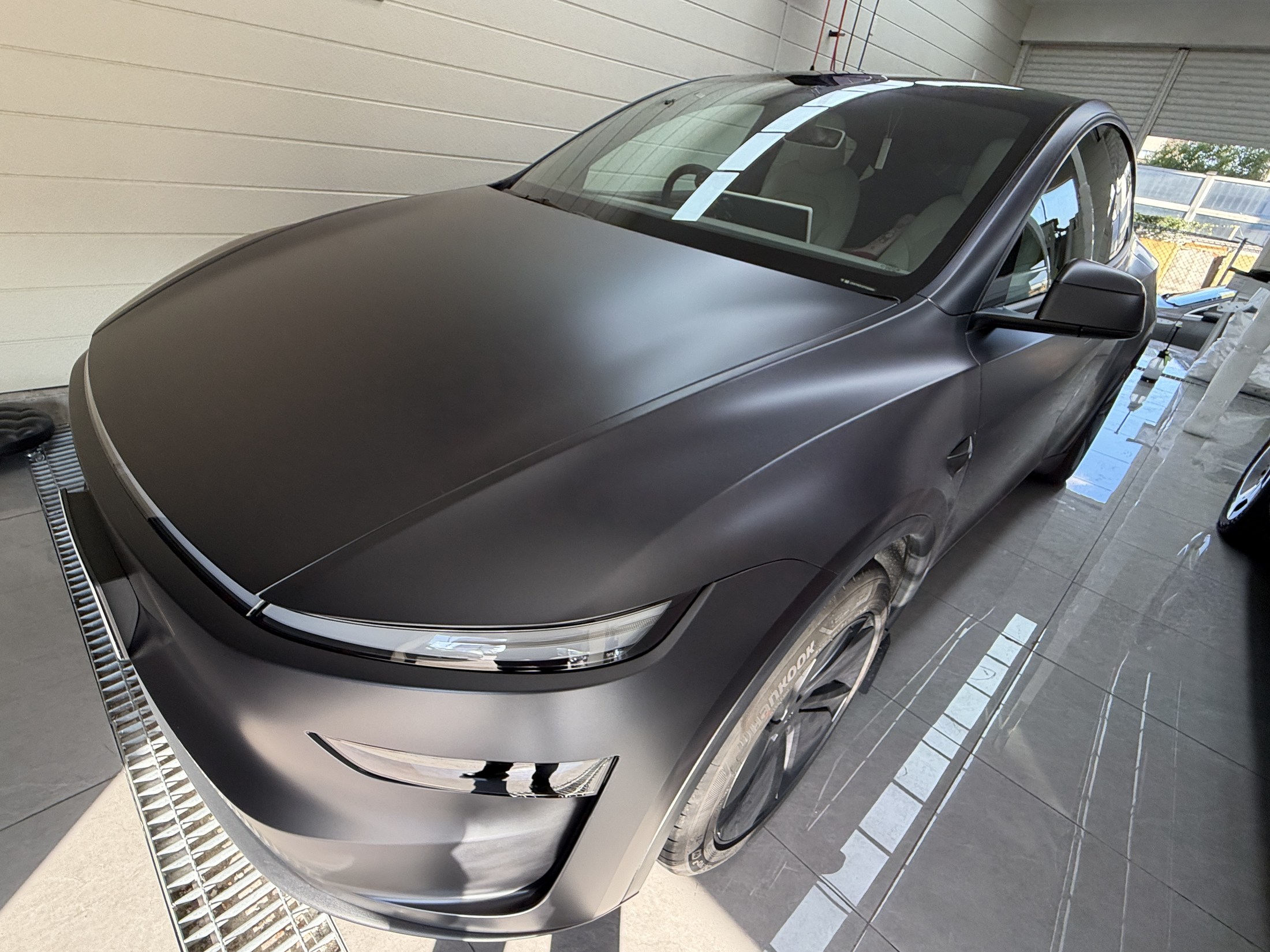 2026 テスラ Model Y ステルスグレー 透明マットPPF施工｜大阪 EISUI WRAP